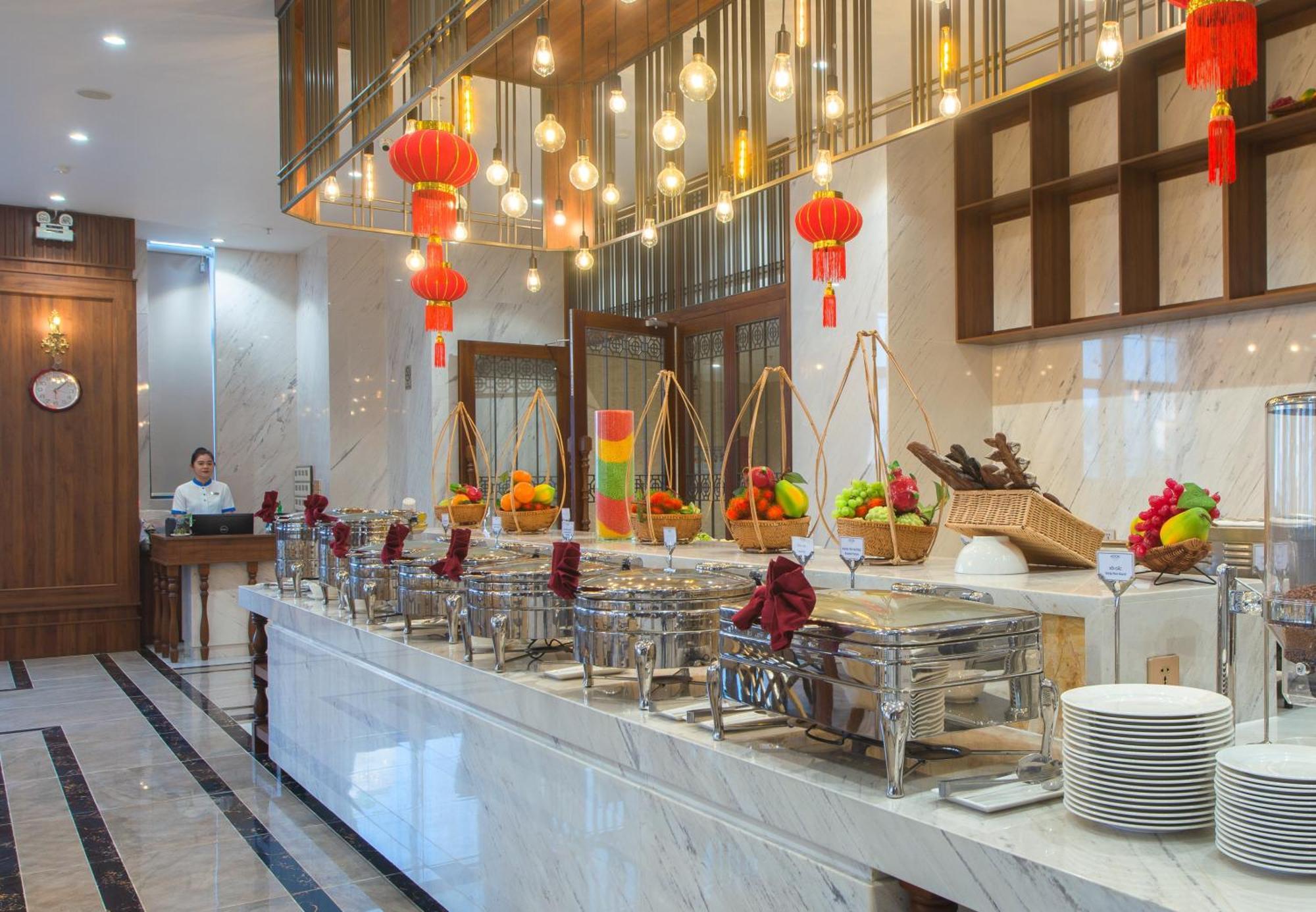Daphovina Hotel Nha Trang Exterior foto