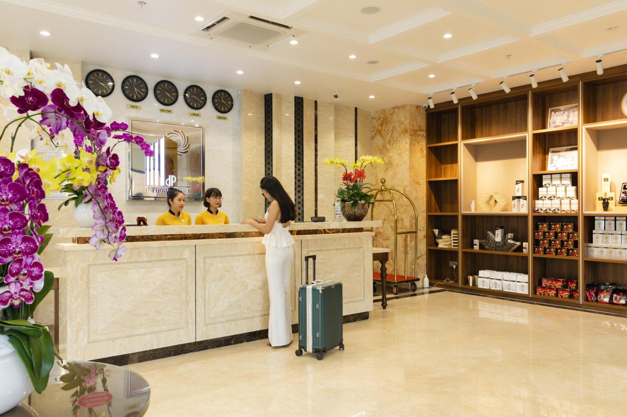 Daphovina Hotel Nha Trang Exterior foto